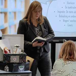 Bezoek schrijver in de klas