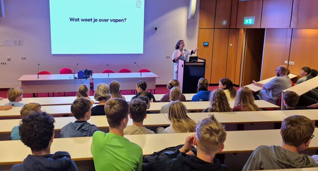 Brugklassers in gesprek met longarts
