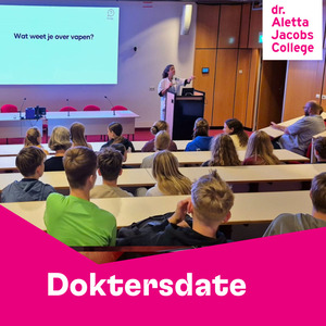 Brugklassers in gesprek met longarts