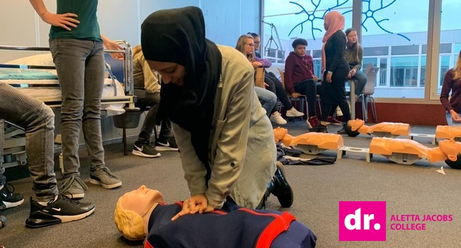 Cursus reanimeren en AED