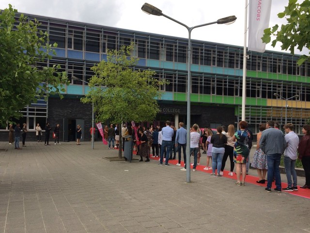 Feestelijke diplomeringen