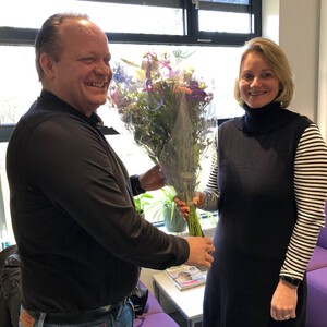 In de bloemetjes gezet