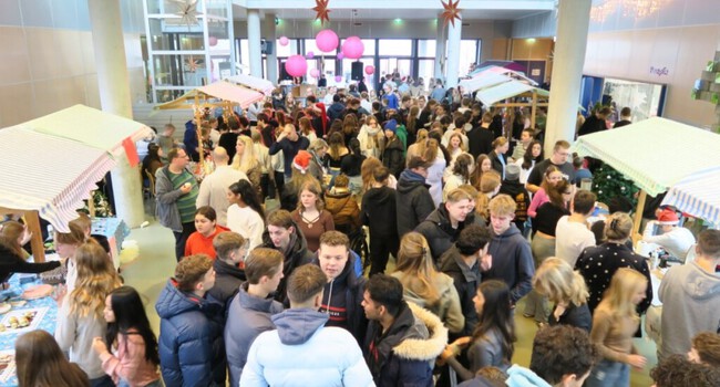 Kerstmarkt op het Aletta