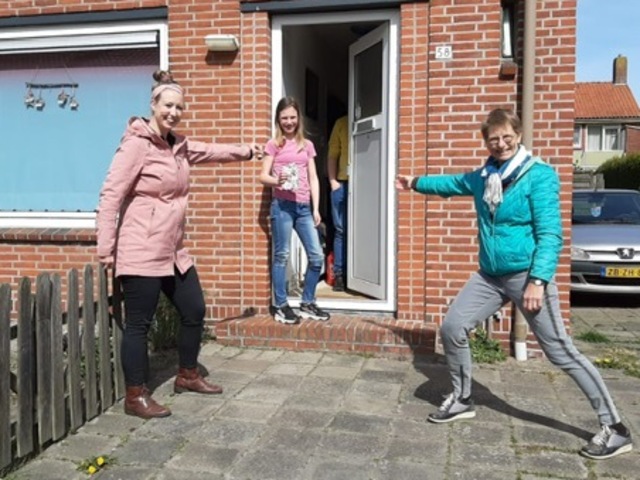 Mentoren verrassen leerlingen