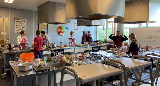Restaurant in school